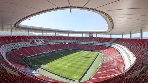 前华夏名将李铁指挥有方，团队管理细致入微——业务能力实至名归！